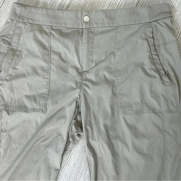 Athleta Utility Cargo Hidden Pockets Drawstring Jogger Pants Gray Size 16 - Picture 2 of 13